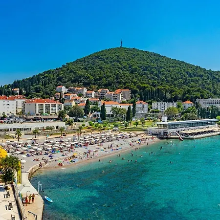 Exclusive Madison Daire